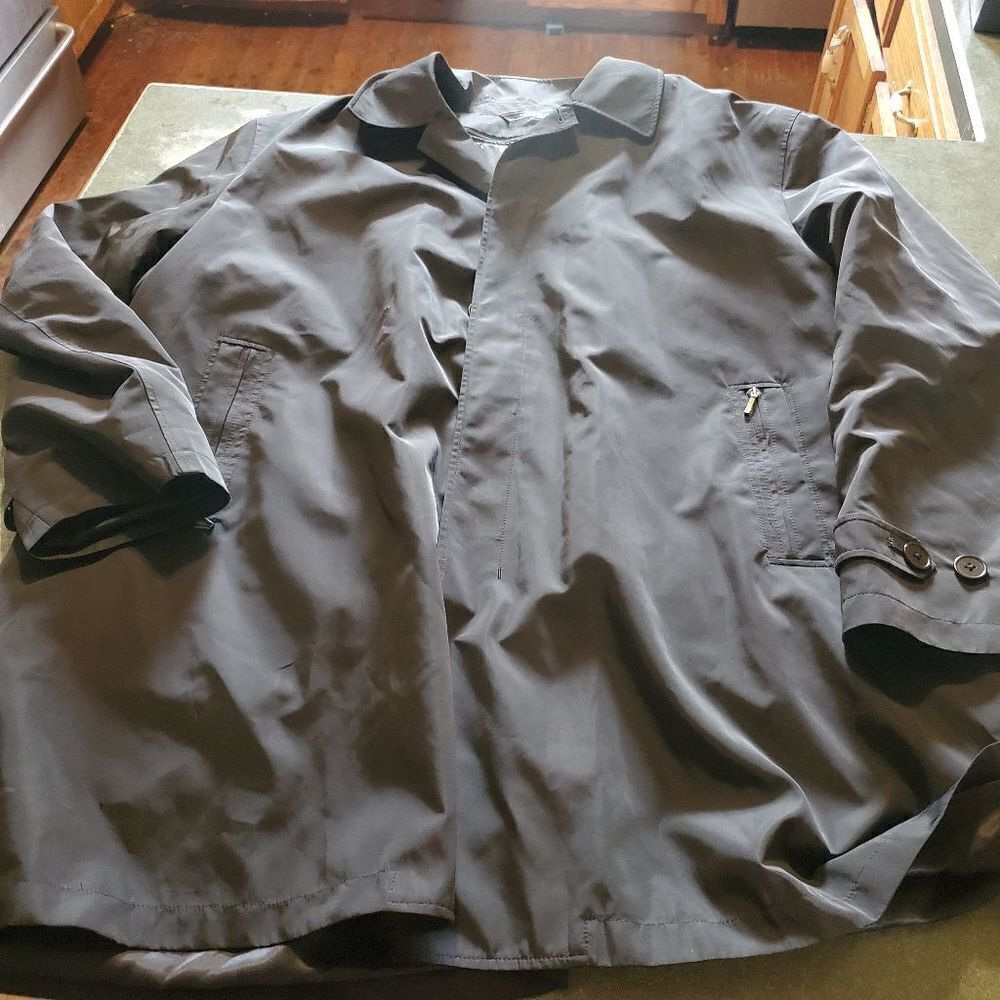 Cardinal of Canada black removable lining jacket